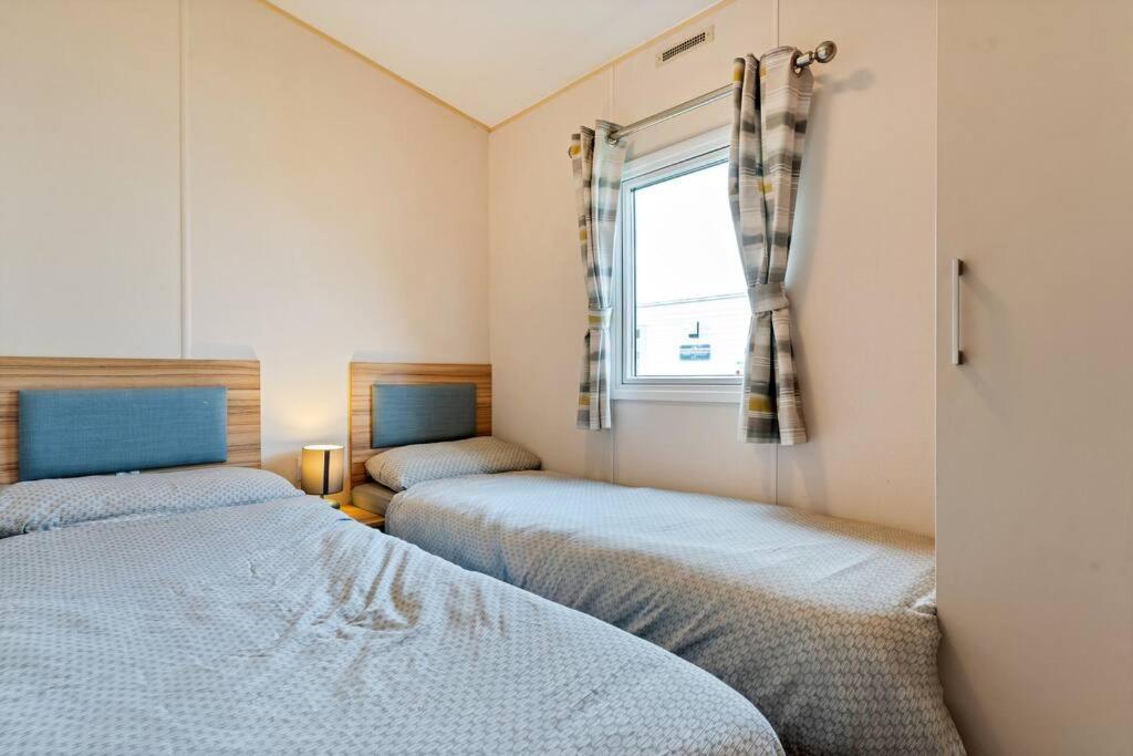 Lakes: Sally's Superior Holiday home