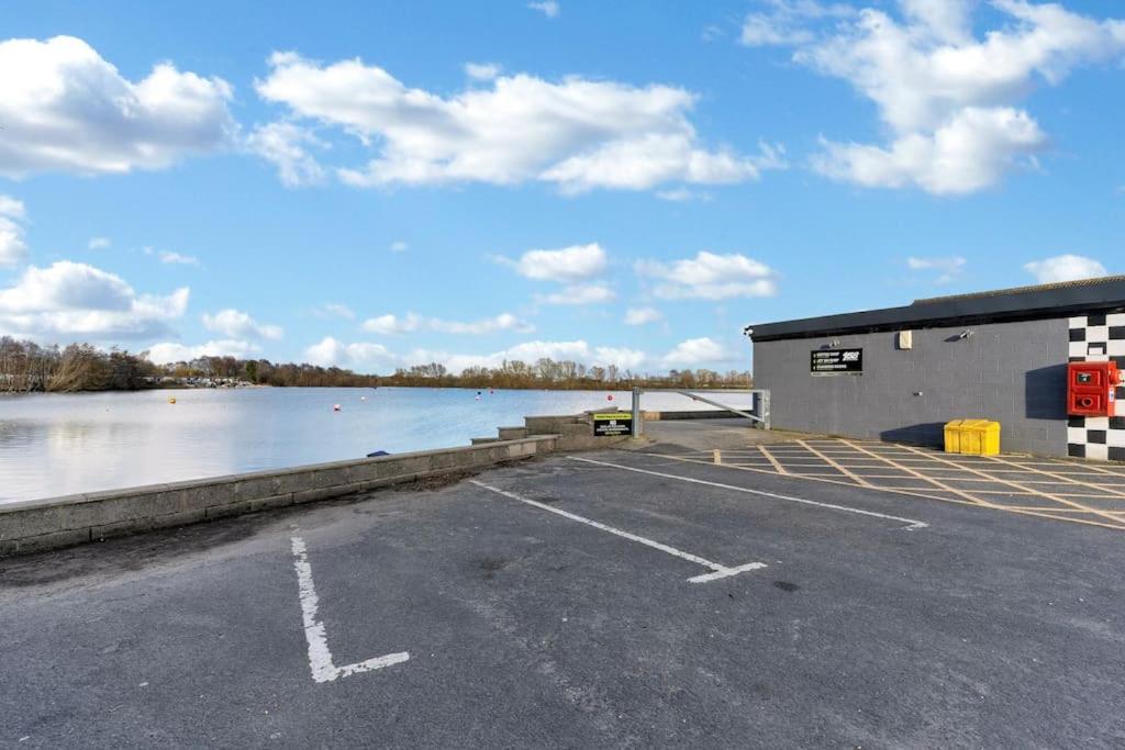 Lakes: Sally's Superior Holiday home